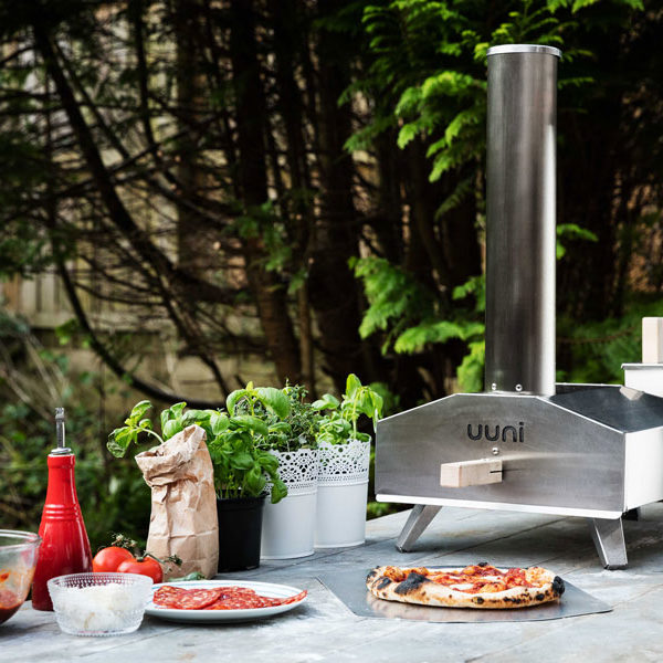 uuni wood-fired pizza oven